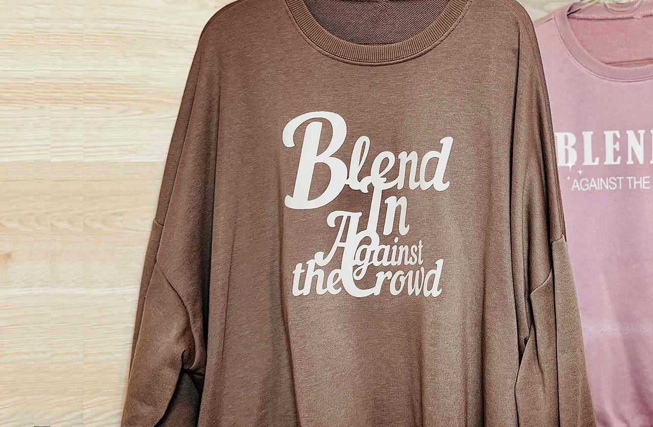 Cursive Women Sweatshirt | brown