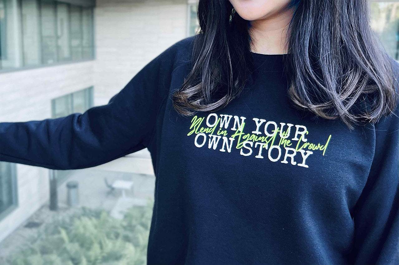 Motto Women Sweatshirt | pink on black