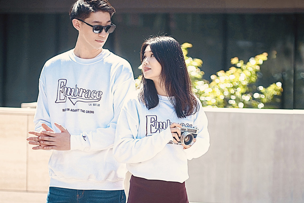 College Women Sweatshirt | white