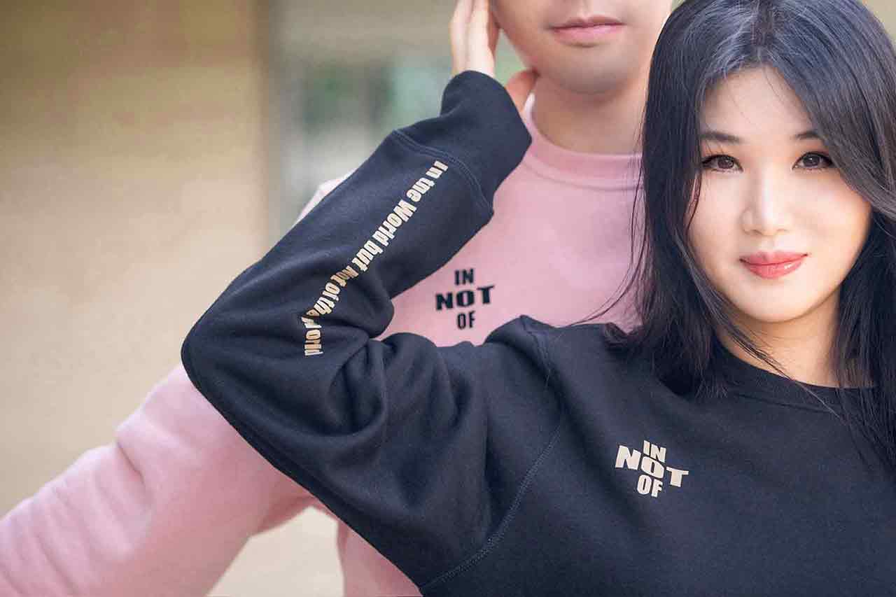 All Right Women Sweatshirt | black