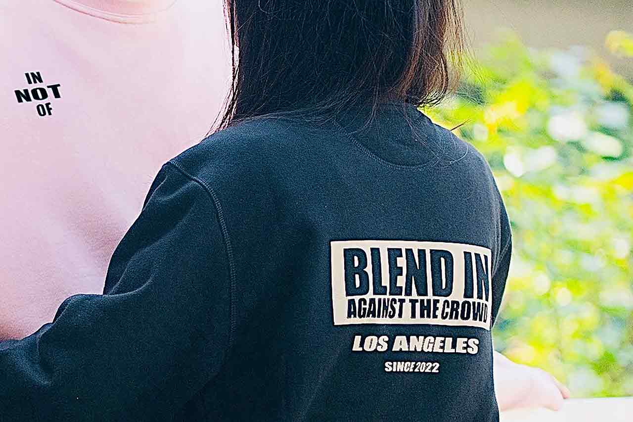 All Right Women Sweatshirt | black